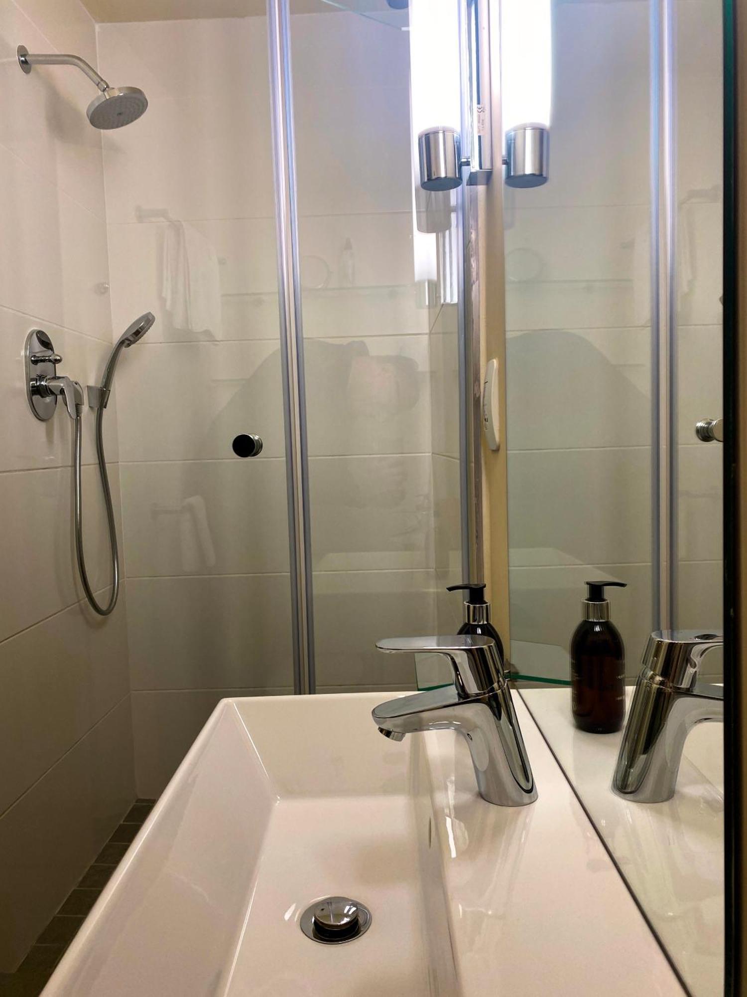 Lezard Bleu Guest House كيب تاون المظهر الخارجي الصورة