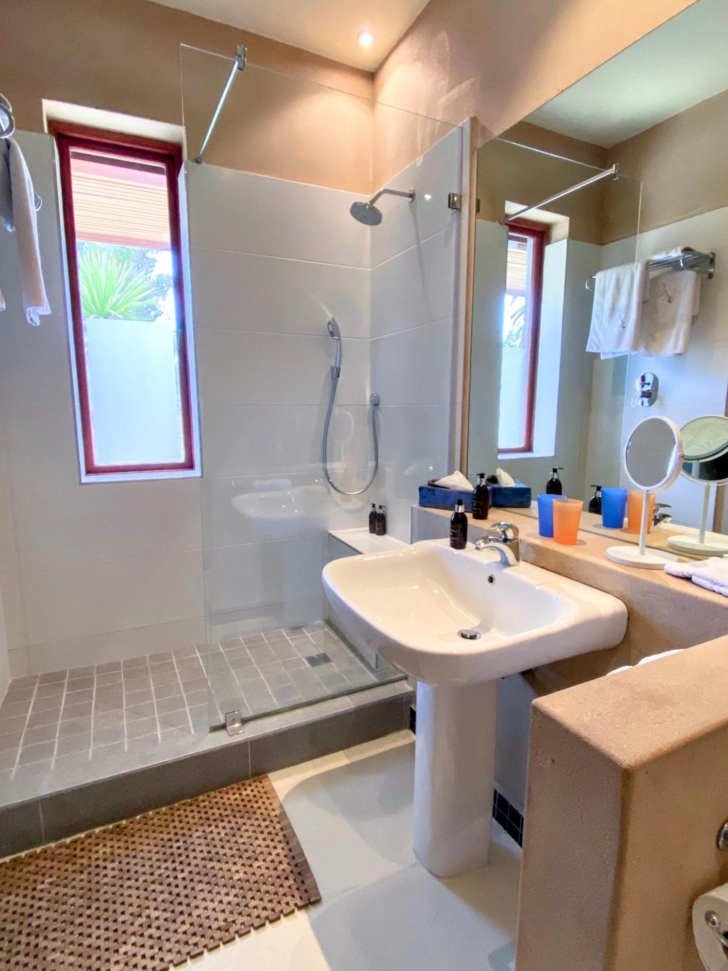 Lezard Bleu Guest House كيب تاون المظهر الخارجي الصورة